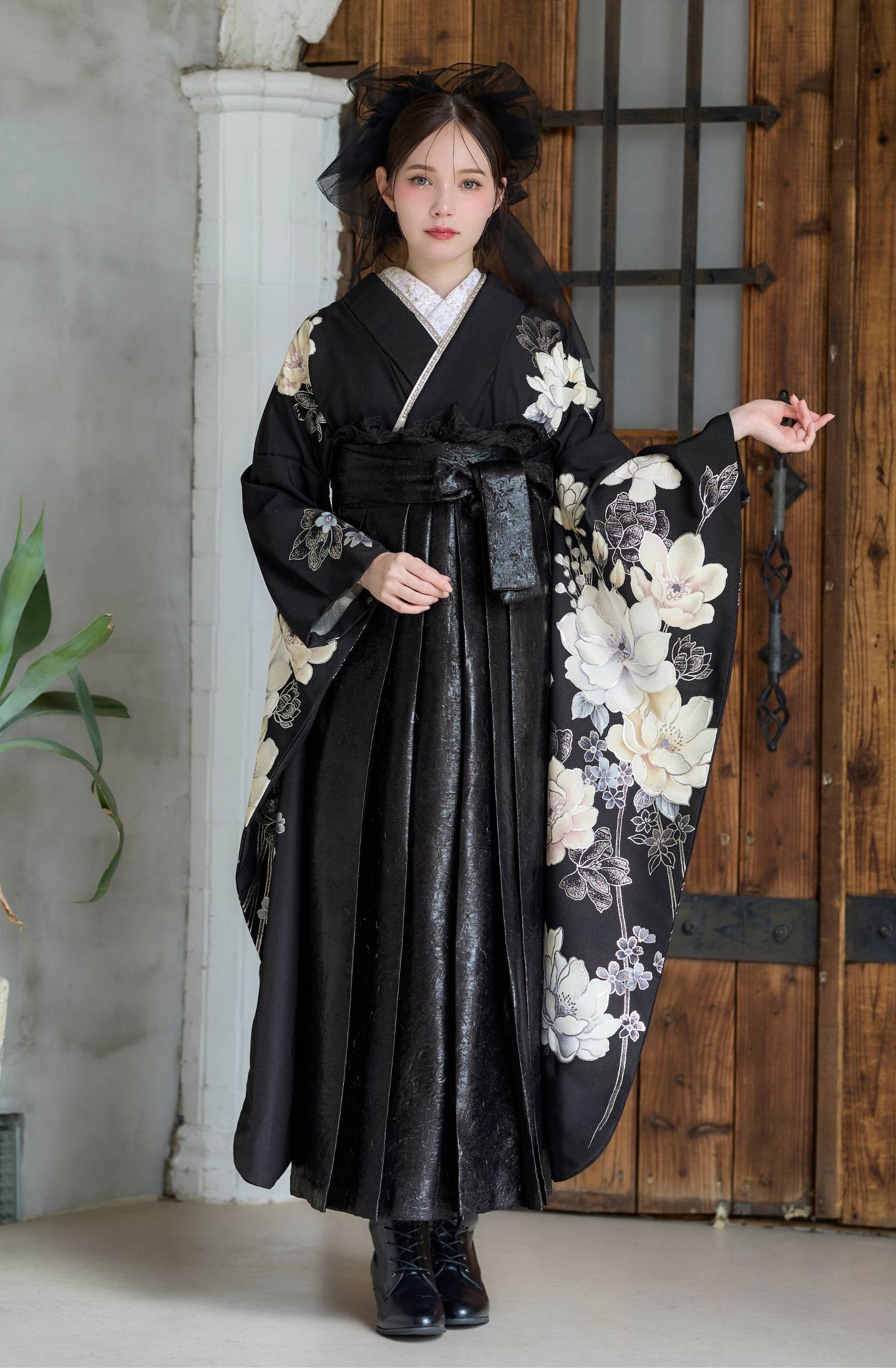 黒の振袖袴